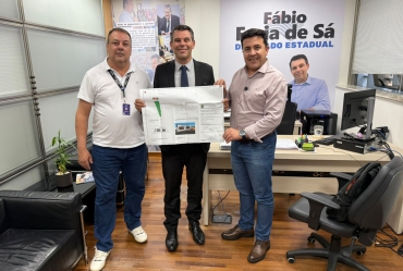 Cristiano Amorim solicita recurso para construção de mini terminal rodoviário em Timburi