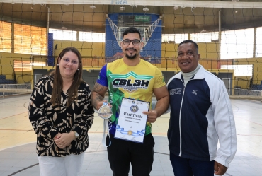 Avareense conquista título de campeão pan-americano de luta de braço na Argentina