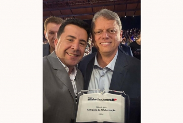Educação de Timburi recebe duas premiações de excelência do Programa Alfabetiza Juntos SP 