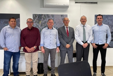 Prefeitos da região participam de reunião no Consulado da Itália
