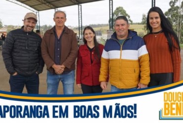  Prefeito Douglas realiza “Ação Comunitária”  na Vila São Pedro em Itaporanga 