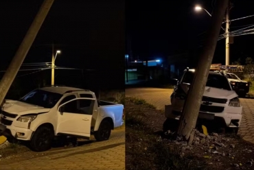 Motorista sofre mal súbito e bate carro contra poste em Avaré