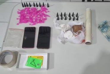 Quatro suspeitos são presos em flagrante por tráfico de drogas após perseguição em Piraju