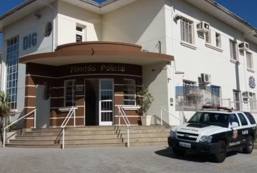 Polícia investiga funcionária suspeita de agredir crianças em creche de Avaré