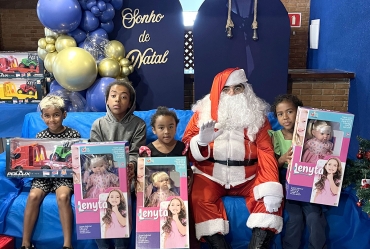 Presentes que transformam: Fundo Social emociona crianças e famílias em Avaré