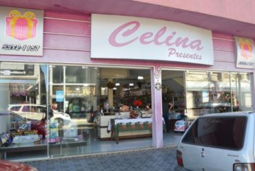 Celina Presentes, quase 4 décadas fazendo seu Natal mais feliz!