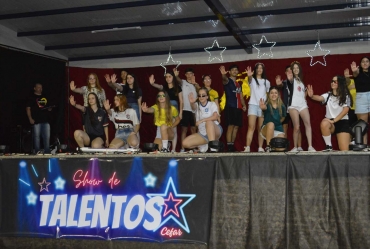 Colégio Educacional de Fartura realiza Show de Talentos 2023