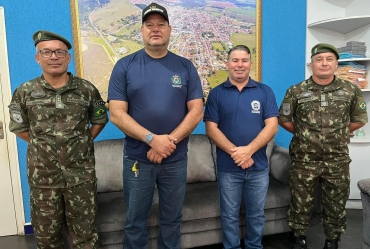Junta Militar recebe  visita técnica da Região Militar de Sorocaba