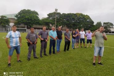 Coronel Macedo estreia com vitória no Campeonato Regional de Futebol Master