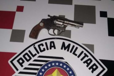Homem é preso por ameaça e porte de arma de fogo em Fartura