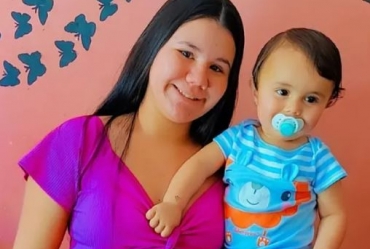 Jovem descobre gravidez de 9 meses durante tratamento para enxaqueca: 'Fiquei muito assustada'