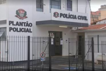 Homem mata padrasto com facada após discussão