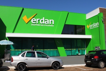 Verdan Shopping reinaugura em novo endereço  com espaço mais amplo e moderno em Fartura