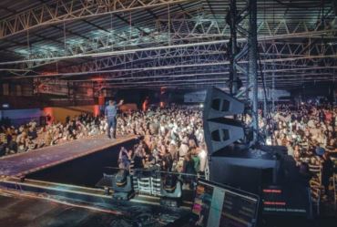Show do Raça Negra é sucesso de público no Haras Piedade