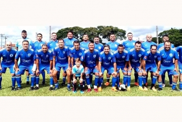 Ex-jogadores realizam partida beneficente em prol da Apae de Fartura
