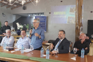 Kassab participa de assembleia da Amvapa em Piraju