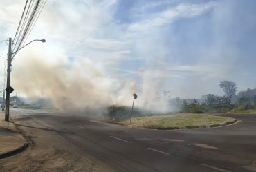Incêndio atinge área de vegetação de 5 mil metros quadrados em Avaré
