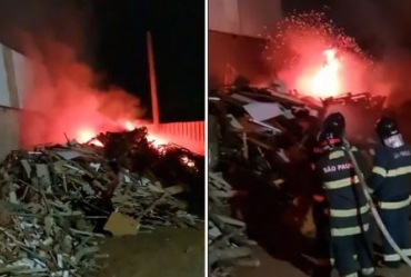 Polícia investiga causas de incêndio em fábrica de tubos