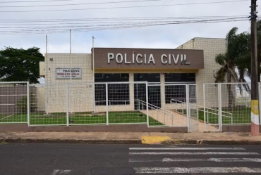 Polícia investiga suspeito de agredir a ex-companheira e os enteados e de atear fogo na casa da família em Avaré