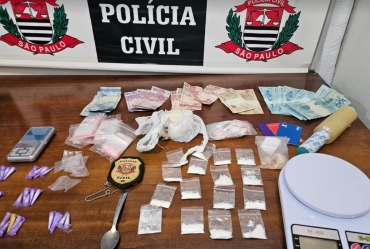 Polícia Civil prende quatro suspeitos por tráfico de drogas em Itapeva