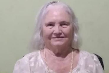 Família se despede de dona Maria  de Lourdes de Oliveira Gabriel