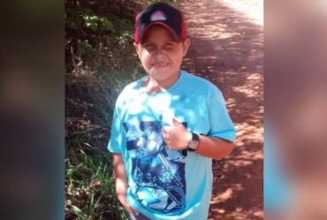 Menino de 10 anos morre baleado no pescoço enquanto brincava com amigo