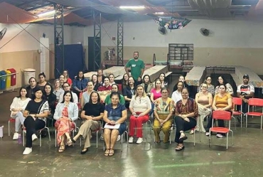 Professores da rede municipal de ensino participam de palestra sobre bullying em Sarutaiá