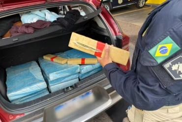 Paraguaias são presas com 130 kg de maconha na BR-153 em Ourinhos
