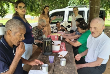 Idosos do Rafa vivenciam manhã de bem-estar, atividade física e convivência em Avaré