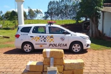 Polícia Rodoviária apreende mais de 180 quilos de maconha em rodovia de Piraju