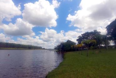 Bombeiros encontram corpo de homem que se afogou no Parque Porto das Águas