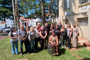 Prefeito Roberto Araujo recepciona artesãos e fortalece a economia criativa avareense