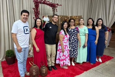 Jantar de confraternização reúne participantes do Programa Frente de Trabalho