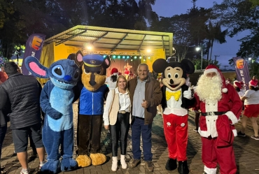 Natal sertanejo encanta os moradores de Sarutaiá