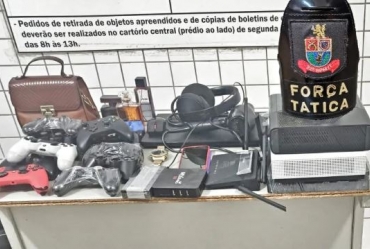 Homem é preso suspeito de render família e roubar casa 