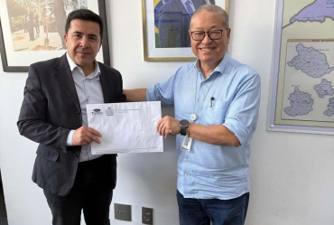 Cristiano Amorim busca melhorias para Timburi em São Paulo