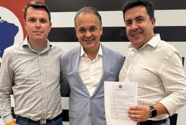 Prefeito Cristiano Amorim busca novos investimentos para  o turismo de Timburi em reunião na Secretaria Estadual