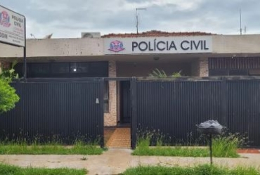 Mulher é presa em flagrante suspeita de manter a mãe idosa em cárcere privado em Ourinhos