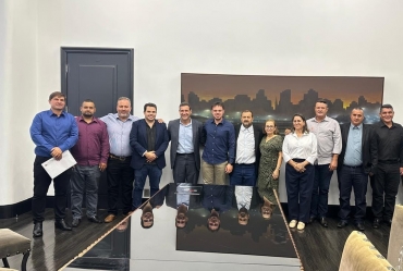 Prefeito de Cel Macedo busca recursos no Palácio dos Bandeirantes